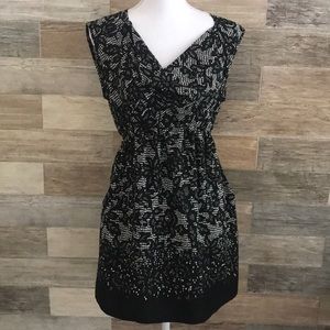 Motherhood Maternity With Side Pockets NWOT